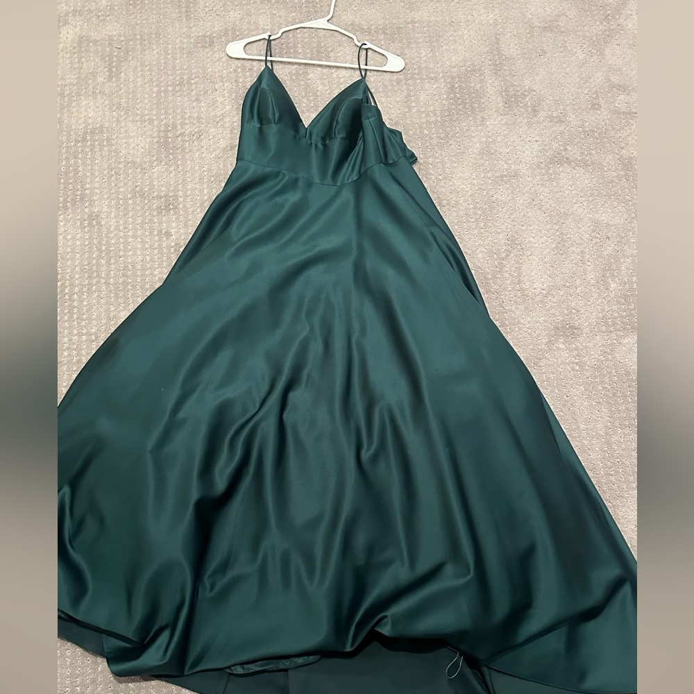 Emerald Green Prom Dress NEVER WORN
